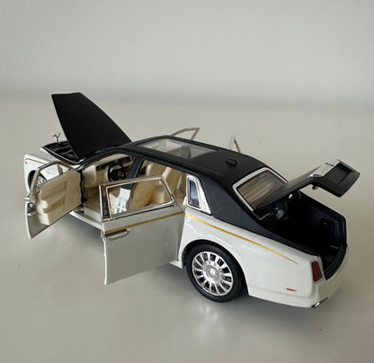 Rolls Royce Phantom 1:32 Alloy Model Car