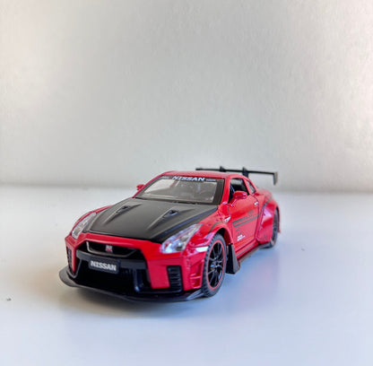 Nissan GTR 1:32 Alloy Model Car