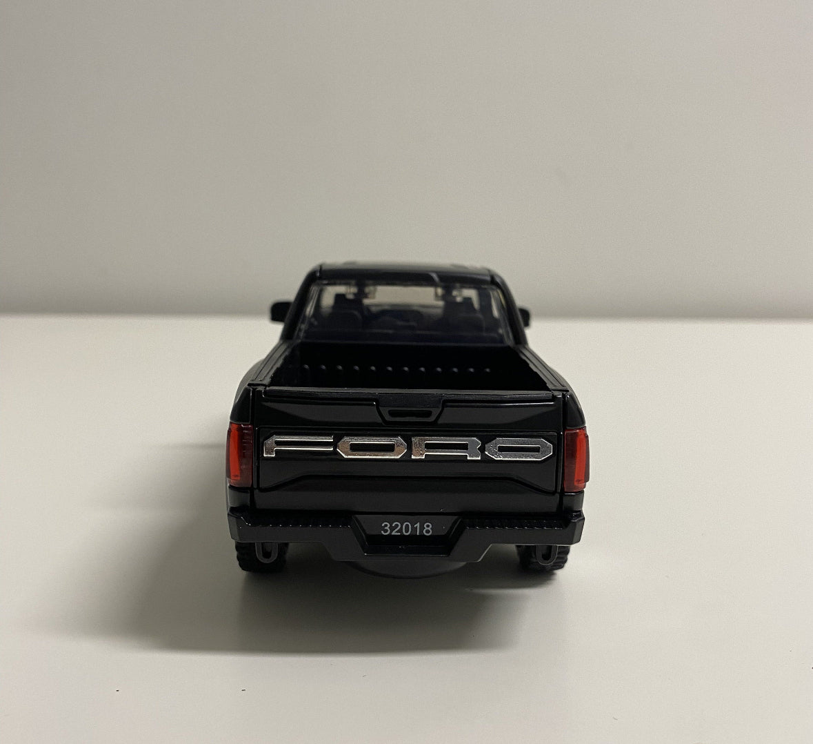 Ford F150 1:32 Alloy Model Car
