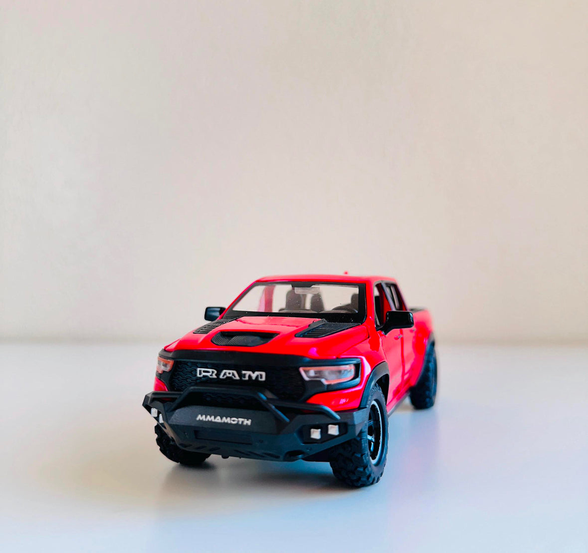 Dodge Ram 1:32 Alloy Model Car