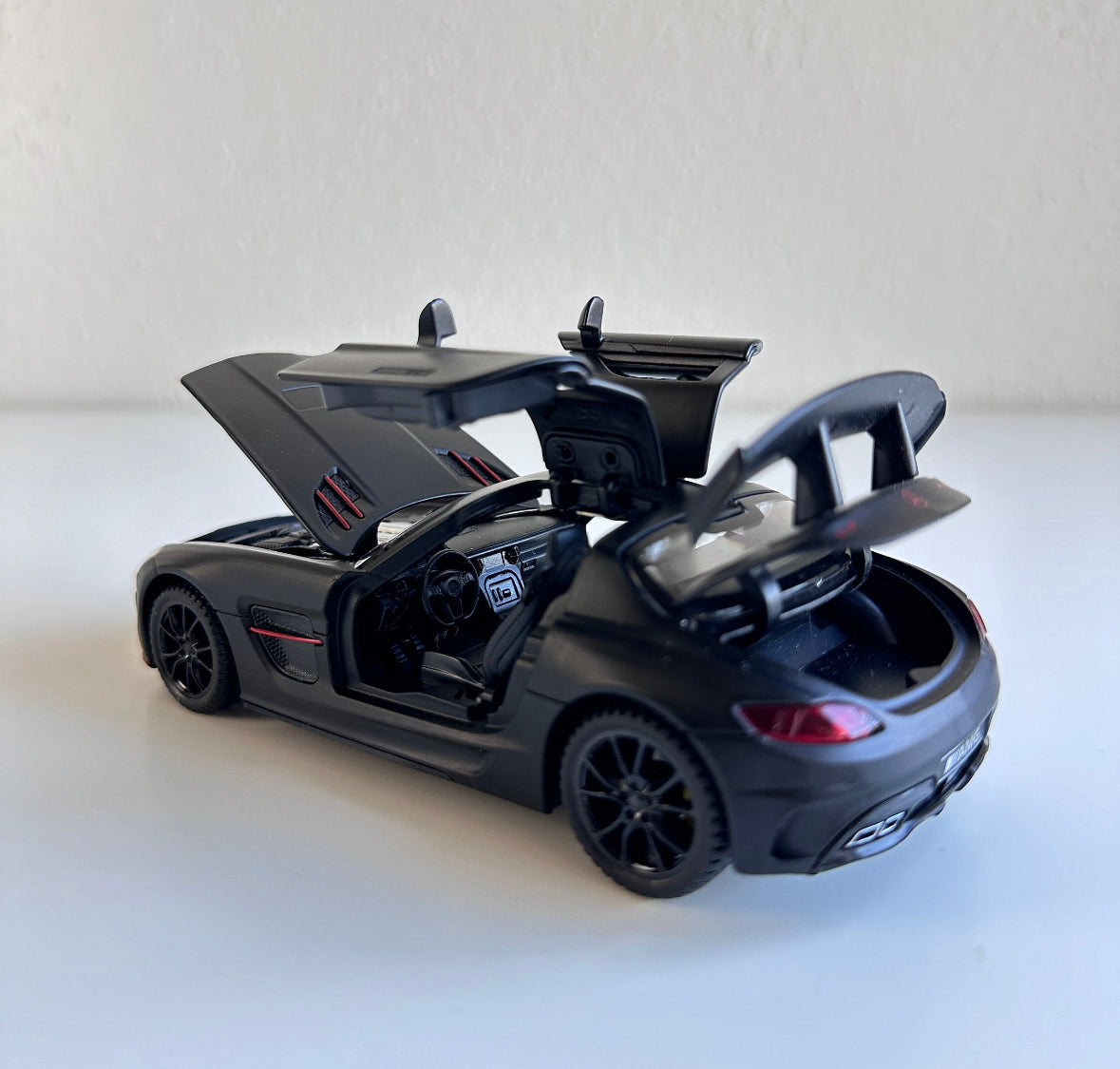 Mercedes AMG GT 1:32 Alloy Model Car