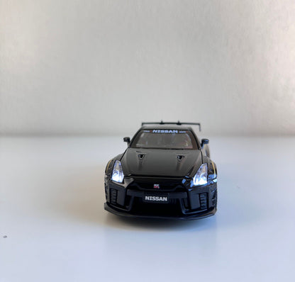 Nissan GTR 1:32 Alloy Model Car