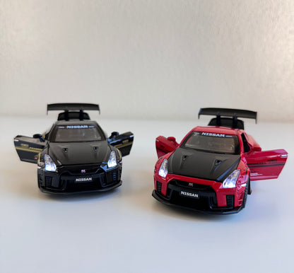 Nissan GTR 1:32 Alloy Model Car