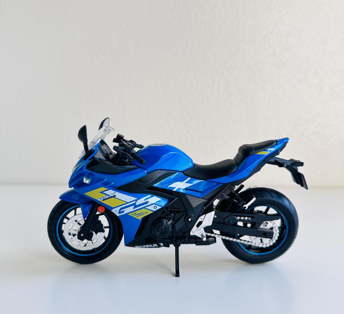 Suzuki GSX250R 1:12 Alloy Model Car