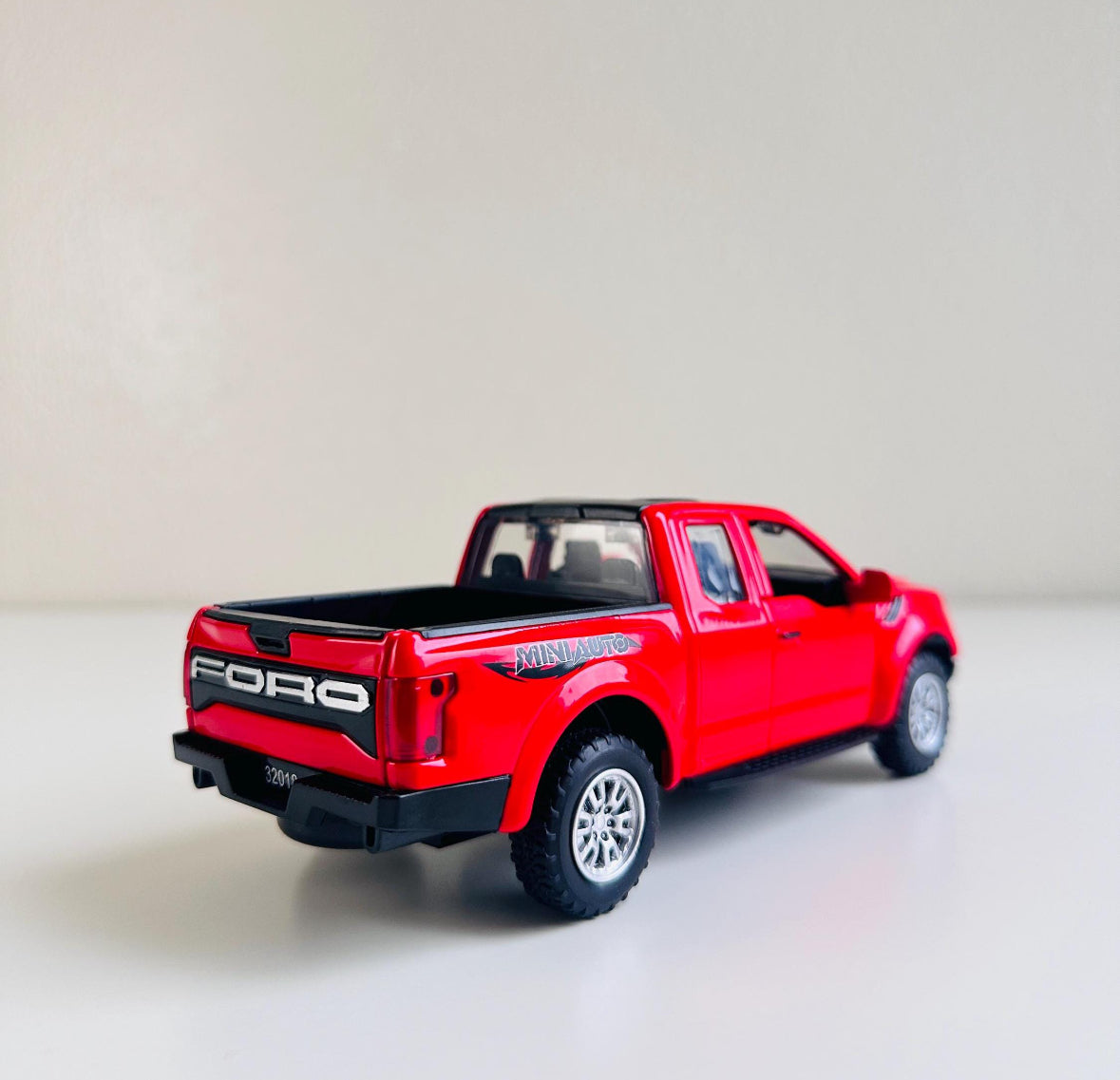 Ford F150 1:32 Alloy Model Car