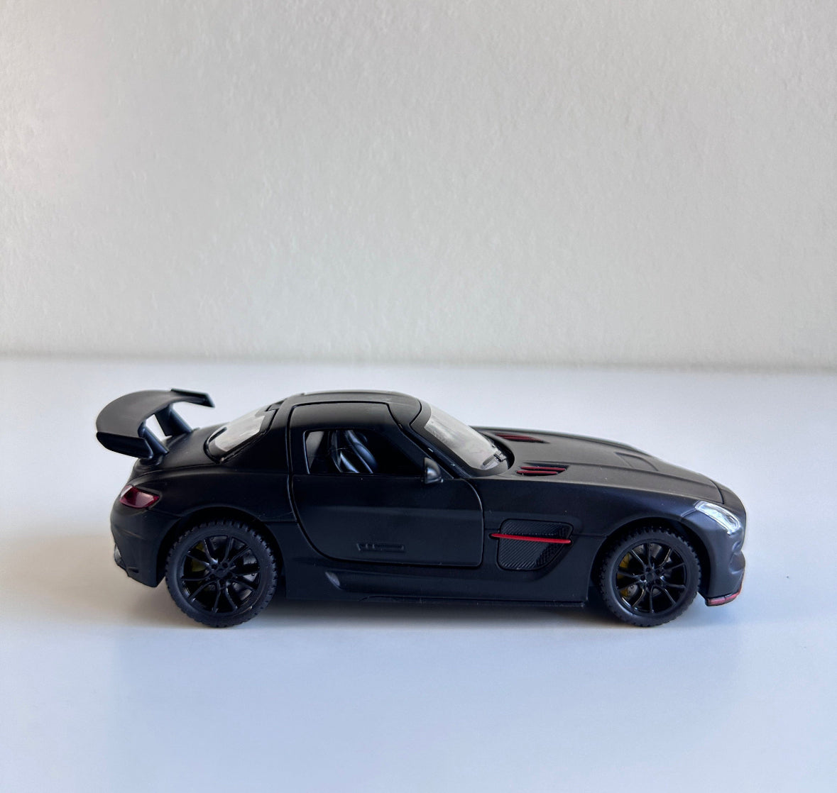 Mercedes AMG GT 1:32 Alloy Model Car
